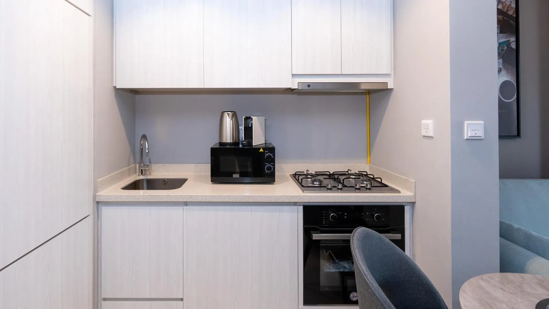 Keyrock Living - Zada 1Br With Pool & Gym Access Apartment Dubai United Arab Emirates