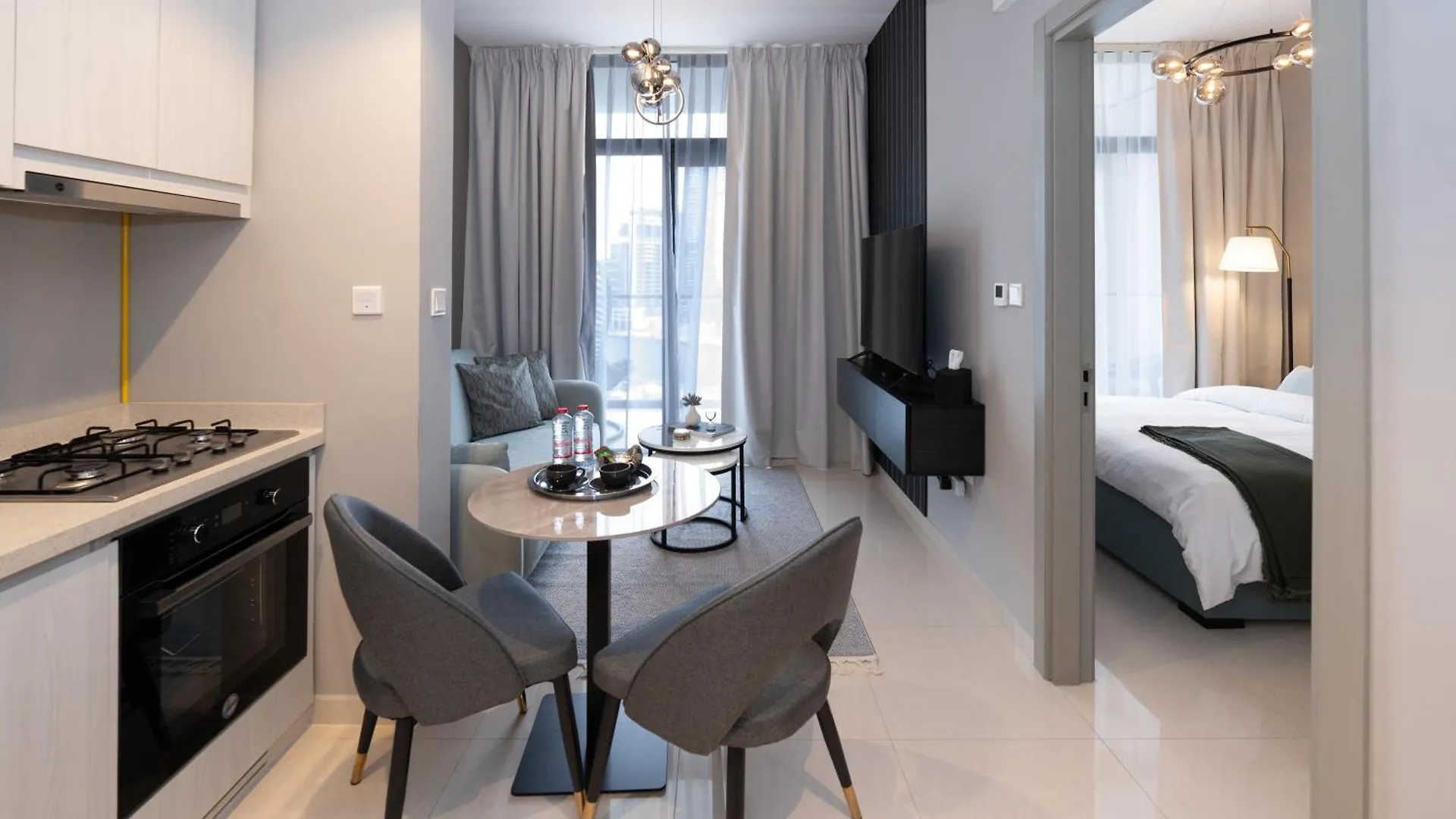 Keyrock Living - Zada 1Br With Pool & Gym Access Apartment Dubai